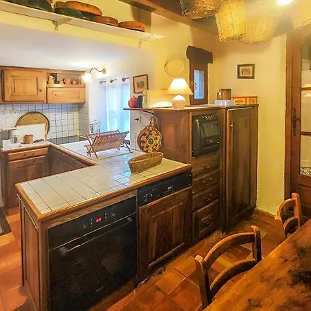 Cozy In With Kitchen Olargues