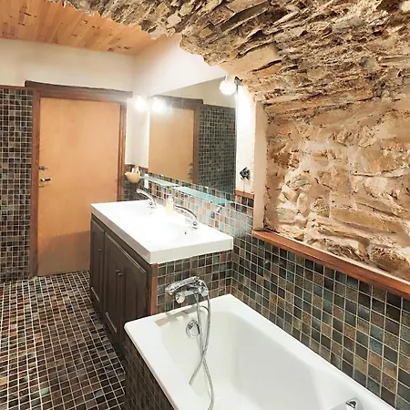 Cozy In With Kitchen * Olargues