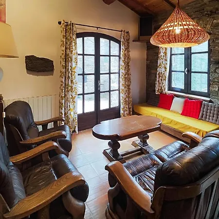 Cozy In With Kitchen Olargues